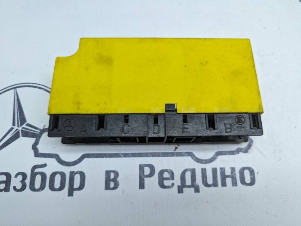 Блок комфорта MERCEDES-BENZ W124 W124/S124/C124/A124 (1984 - 1993) фото 1 — Разборка Мерседес