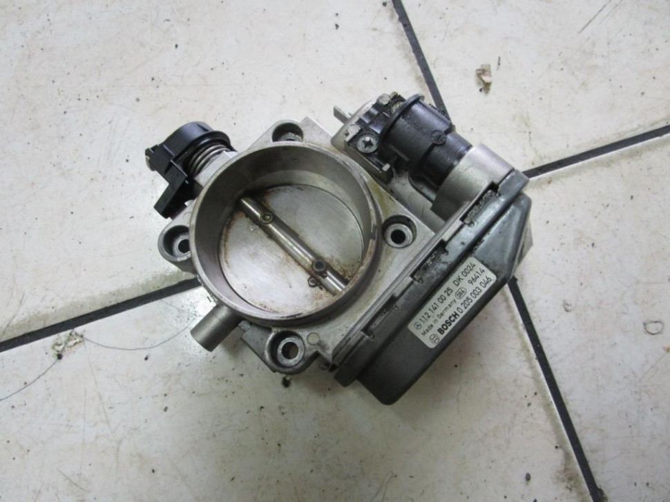 Дроссельная заслонка MERCEDES-BENZ E-класс W210/S210 (1995 - 1999) фото 1 — Разборка Мерседес