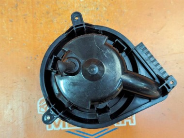 Моторчик печки MERCEDES-BENZ Sprinter W901-905 (1995 - 2006) — Разборка Мерседес