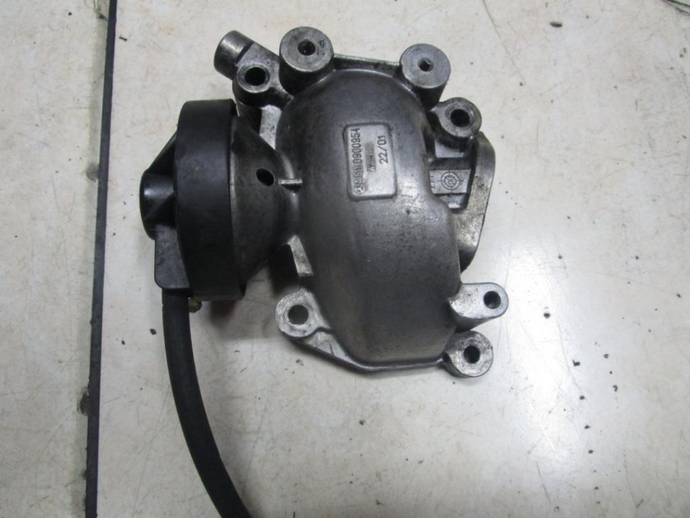 Корпус смесительный MERCEDES-BENZ Vito W638 (1996 - 2003) фото 1 — Разборка Мерседес