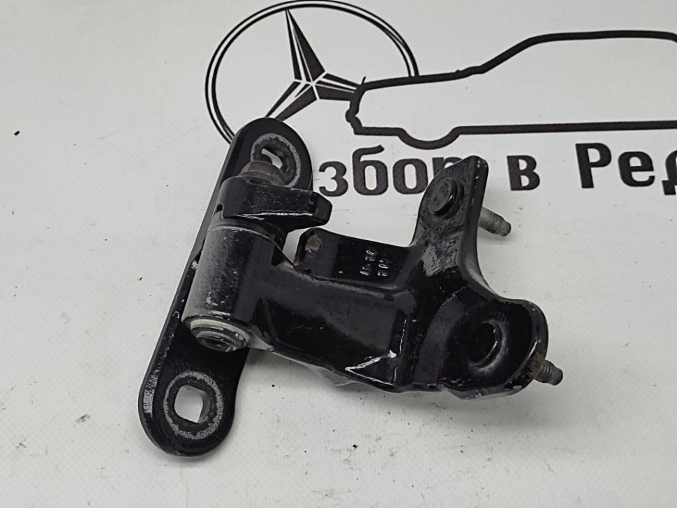 Петля двери MERCEDES-BENZ CLS-класс C218/X218 (2010 - 2014) фото 1 — Разборка Мерседес