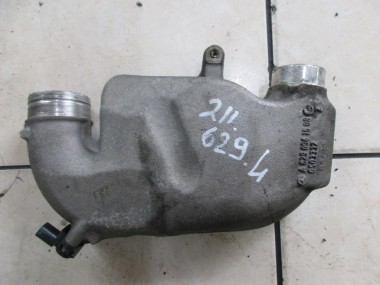 Патрубок впускного коллектора MERCEDES-BENZ E-класс W211/S211 рестайлинг (2006 - 2009) — Разборка Мерседес