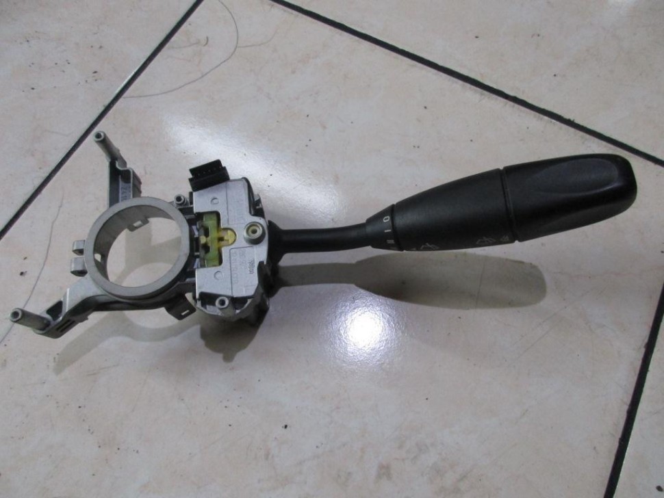 Переключатель подрулевой MERCEDES-BENZ Sprinter W906 (2006 - 2019) фото 1 — Разборка Мерседес