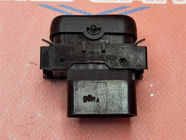 Кнопка обогрева сидений MERCEDES-BENZ M-класс W163 (1997 - 2001) — Разборка Мерседес