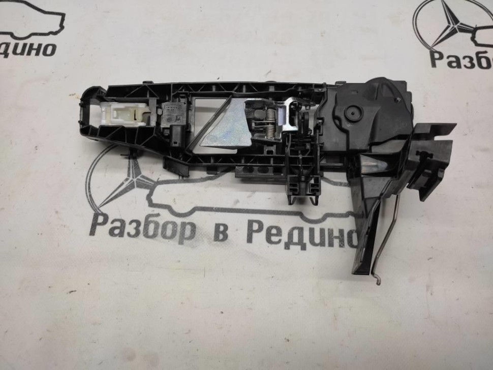 Ответная часть замка двери MERCEDES-BENZ CLS-класс C257 (2017 - 2021) фото 1 — Разборка Мерседес