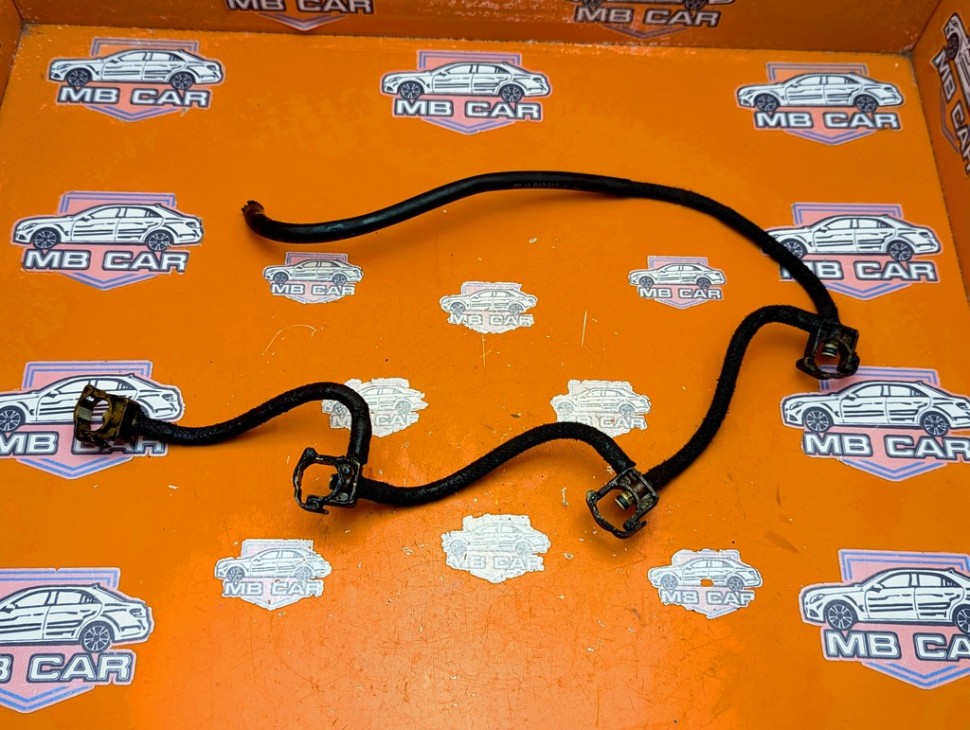 Обратка форсунок MERCEDES-BENZ C-класс W204/S204 (2006 - 2011) фото 1 &mdash; Разборка Мерседес