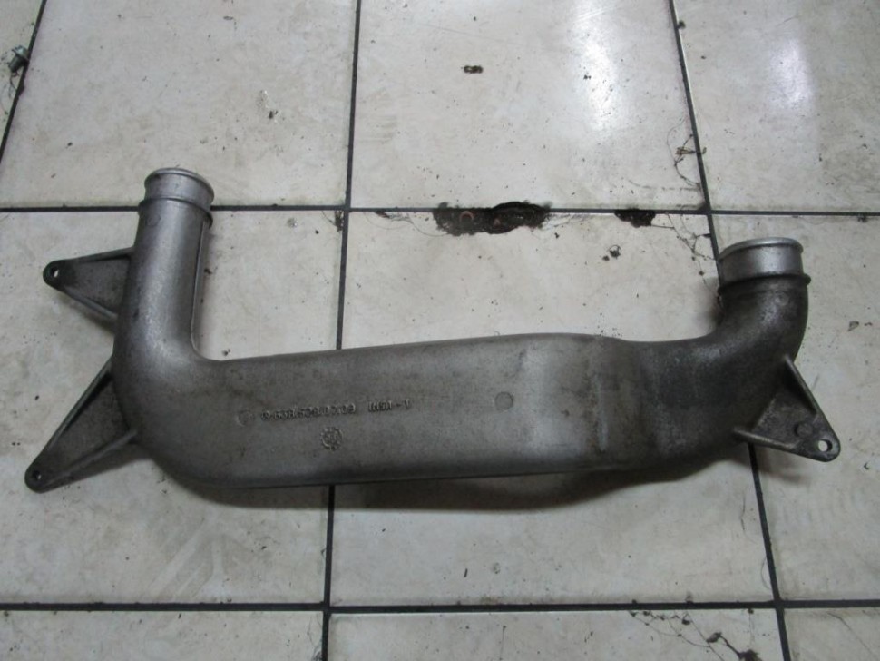 Патрубок интеркулера MERCEDES-BENZ Vito W638 (1996 - 2003) фото 1 — Разборка Мерседес