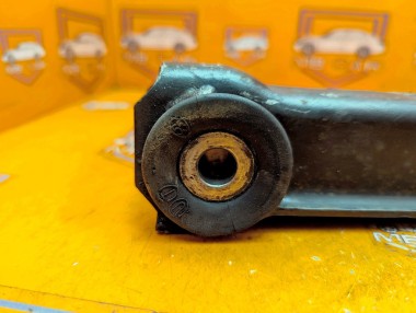 Опора двигателя задняя MERCEDES-BENZ V-класс W638/W639 (1996 - 2003) V 220 2.1 D AT (122 л.с.) &mdash; Разборка Мерседес