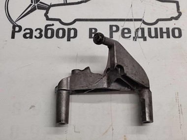 Кронштейн MERCEDES-BENZ CLK-класс C209/W209 рестайлинг (2005 - 2010) — Разборка Мерседес