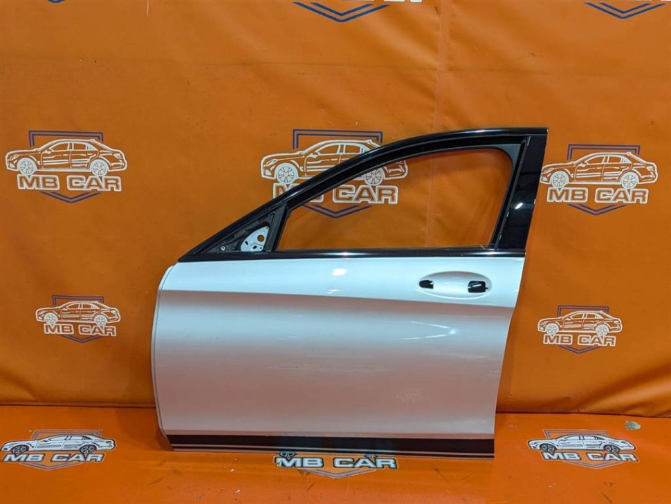 Дверь передняя левая MERCEDES-BENZ C-класс AMG W205/S205/C205/A205 (2014 - 2018) фото 1 — Разборка Мерседес