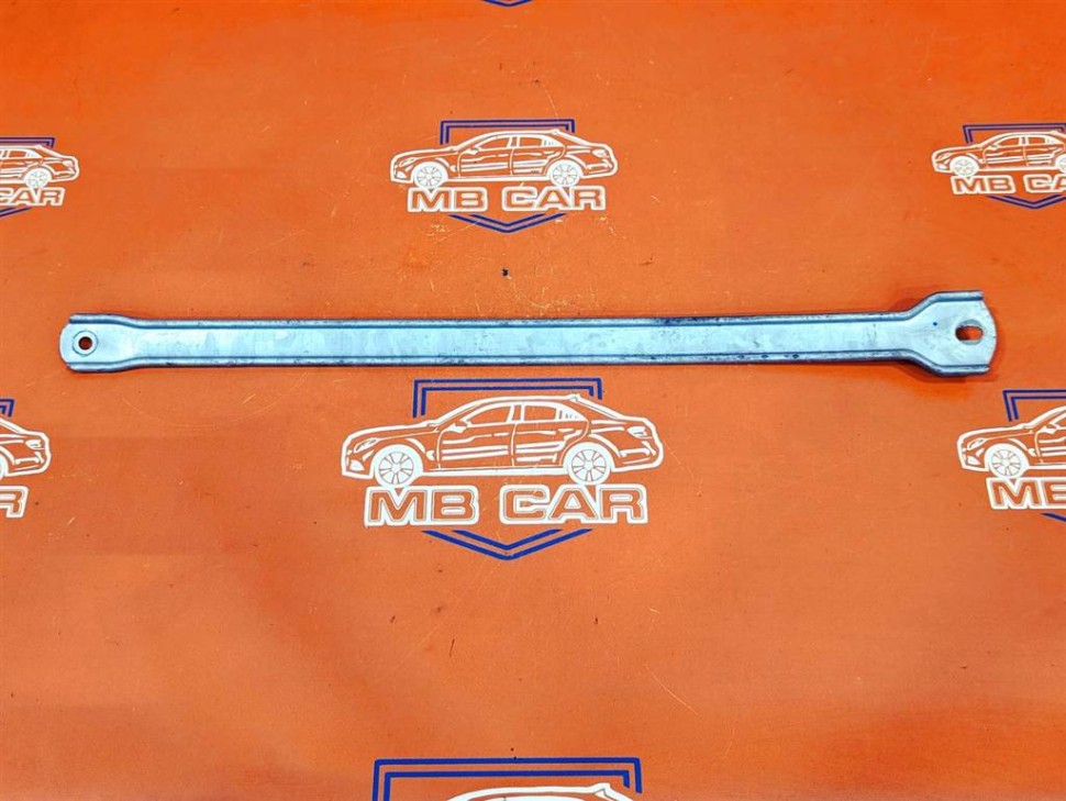 Распорка MERCEDES-BENZ C-класс W205/S205/C205/A205 (2014 - 2018) фото 1 — Разборка Мерседес