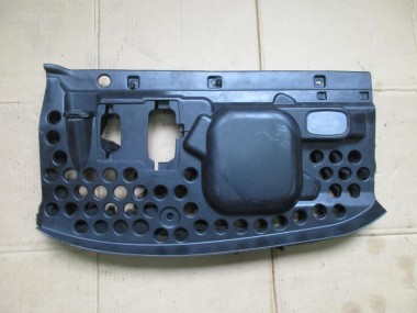 Пластик торпеды MERCEDES-BENZ R-класс W251 (2005 - 2007) — Разборка Мерседес