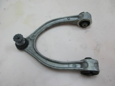 Рычаг передний верхний MERCEDES-BENZ C-класс W205/S205/C205/A205 (2014 - 2018) — Разборка Мерседес