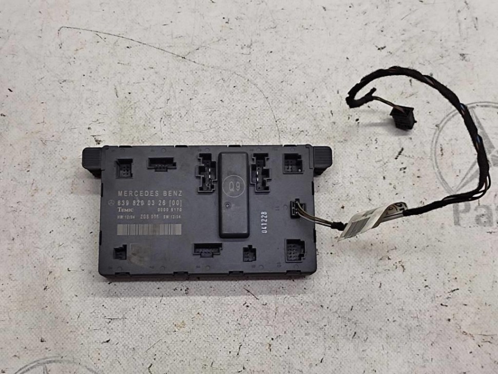 Блок двери MERCEDES-BENZ V-класс W639 (2003 - 2014) фото 1 — Разборка Мерседес