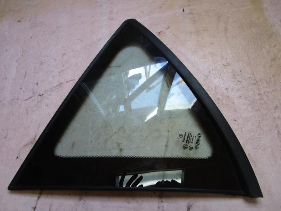 Стекло заднее левое MERCEDES-BENZ A-класс W169 рестайлинг (2008 - 2012) фото 1 — Разборка Мерседес