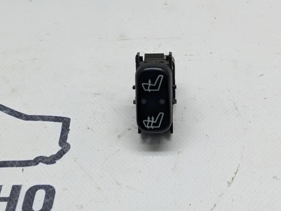 Кнопка обогрева сидений MERCEDES-BENZ M-класс W163 рестайлинг (2001 - 2005) фото 1 — Разборка Мерседес