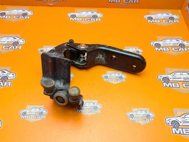 Ролик сдвижной двери MERCEDES-BENZ VANEO W414 (2001 - 2005) — Разборка Мерседес