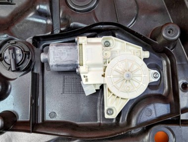 Стеклоподъемник задний левый MERCEDES-BENZ S-класс AMG W222/C217/A217 (2013 - 2017) — Разборка Мерседес