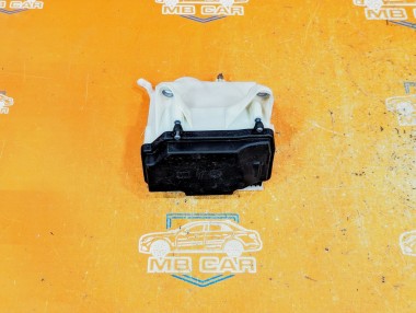 Корпус блока предохранителей MERCEDES-BENZ C-класс W205/S205/C205/A205 (2014 - 2018) — Разборка Мерседес