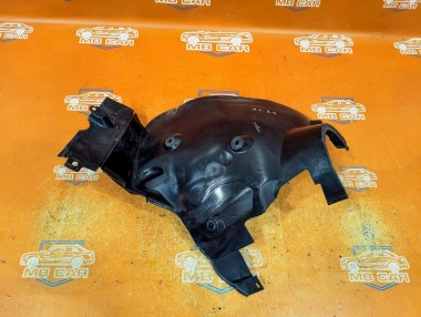 Подкрылок передний левый, задняя часть MERCEDES-BENZ C-класс W203/S203/CL203 (2000 - 2004) — Разборка Мерседес