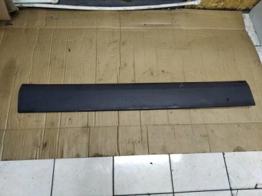 Молдинг двери MERCEDES-BENZ Sprinter W906 (2006 - 2019) — Разборка Мерседес