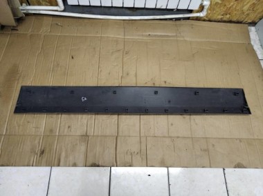 Молдинг двери MERCEDES-BENZ Sprinter W906 (2006 - 2019) — Разборка Мерседес