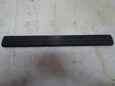 Накладка порога внутренняя MERCEDES-BENZ E-класс W212/S212/C207/A207 (2009 - 2013) — Разборка Мерседес