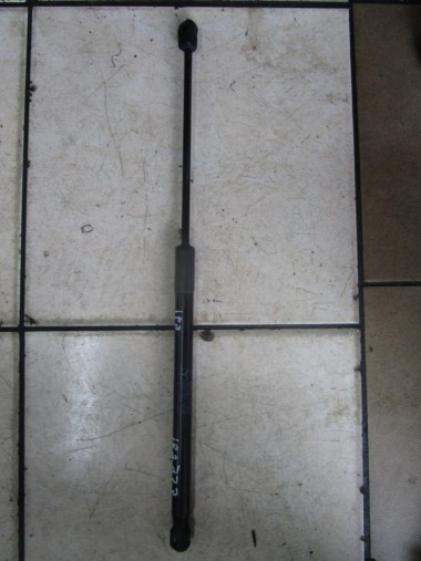 Амортизатор крышки багажника MERCEDES-BENZ A-класс W169 рестайлинг (2008 - 2012) — Разборка Мерседес