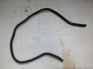 Уплотнитель моторного отсека MERCEDES-BENZ E-класс AMG W211/S211 (2002 - 2006) — Разборка Мерседес