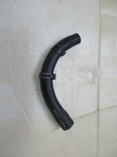 Патрубок ОЖ MERCEDES-BENZ C-класс W204/S204 (2006 - 2011) — Разборка Мерседес