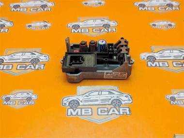 Реле моторчика печки MERCEDES-BENZ C-класс W203/S203/CL203 рестайлинг (2004 - 2008) — Разборка Мерседес