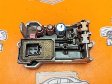 Реле моторчика печки MERCEDES-BENZ C-класс W203/S203/CL203 рестайлинг (2004 - 2008) — Разборка Мерседес