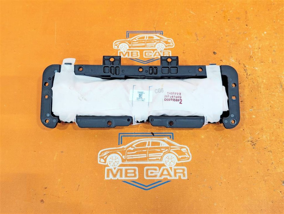 Подушка безопасности коленная MERCEDES-BENZ GLE-класс Coupe C292 (2015 - 2019) фото 1 — Разборка Мерседес