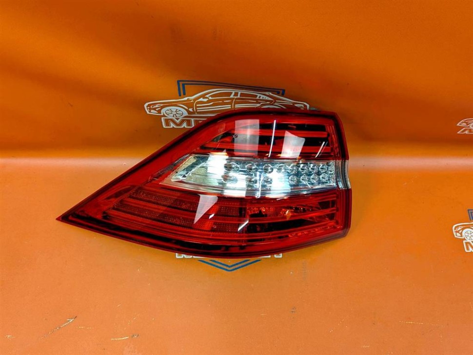 Фонарь задний левый MERCEDES-BENZ M-класс W166 (2011 - 2015) фото 1 &mdash; Разборка Мерседес