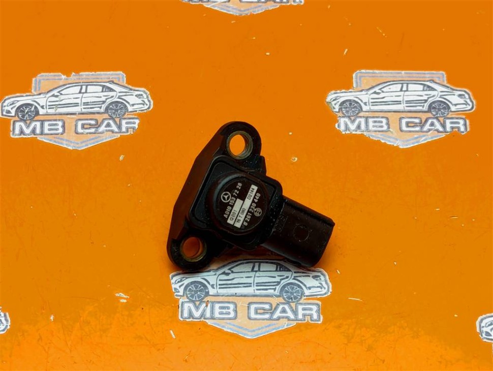Датчик давления MERCEDES-BENZ C-класс W204/S204 (2006 - 2011) фото 1 — Разборка Мерседес