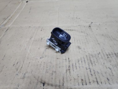 Кнопка стеклоподъемников MERCEDES-BENZ CLK-класс C209/W209 (2002 - 2005) — Разборка Мерседес