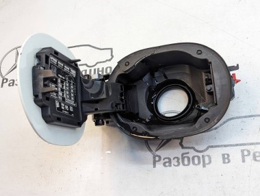 Лючок топливного бака MERCEDES-BENZ A-класс W176 (2012 - 2015) — Разборка Мерседес