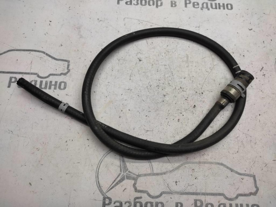 Шланг подогрева бачка омывателя MERCEDES-BENZ S-класс W220 (1998 - 2005) фото 1 — Разборка Мерседес