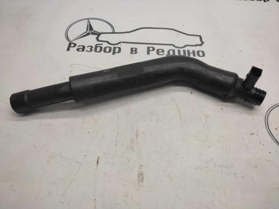 Трубка вентиляции картерных газов MERCEDES-BENZ Sprinter W906 (2006 - 2019) фото 1 — Разборка Мерседес