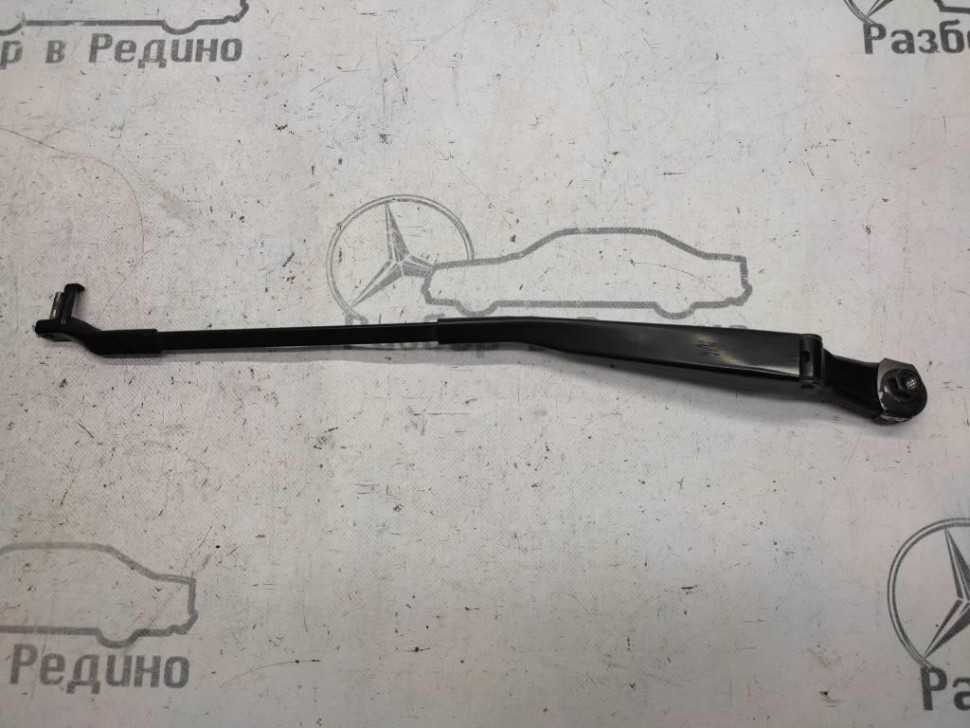 Поводок дворников MERCEDES-BENZ S-класс W220 рестайлинг (2002 - 2005) фото 1 — Разборка Мерседес