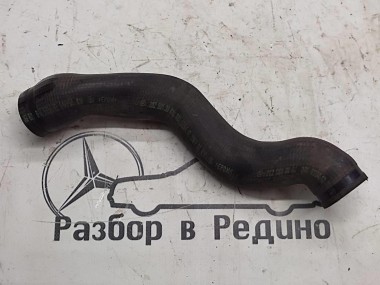 Патрубок радиатора MERCEDES-BENZ CLK-класс C208/W208 (1997 - 2000) — Разборка Мерседес