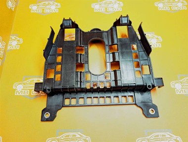 Кронштейн MERCEDES-BENZ A-класс W169 (2004 - 2008) — Разборка Мерседес