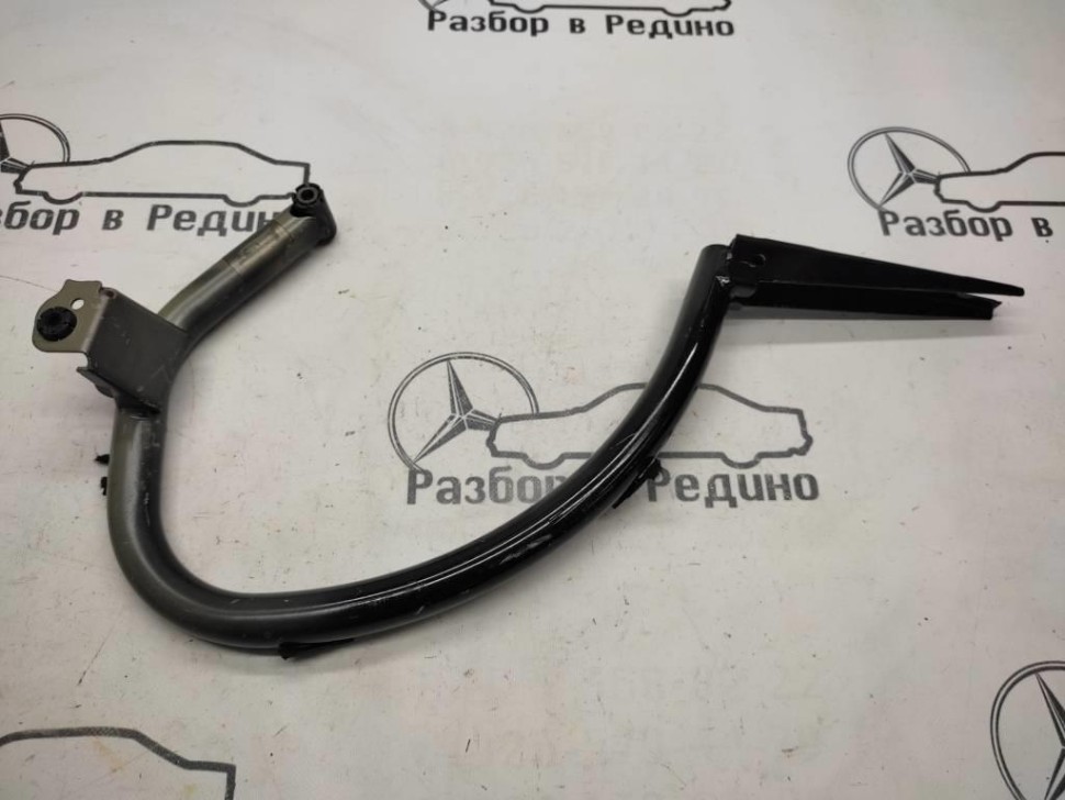Петля крышки багажника MERCEDES-BENZ C-класс W205/S205/C205/A205 (2014 - 2018) фото 1 — Разборка Мерседес