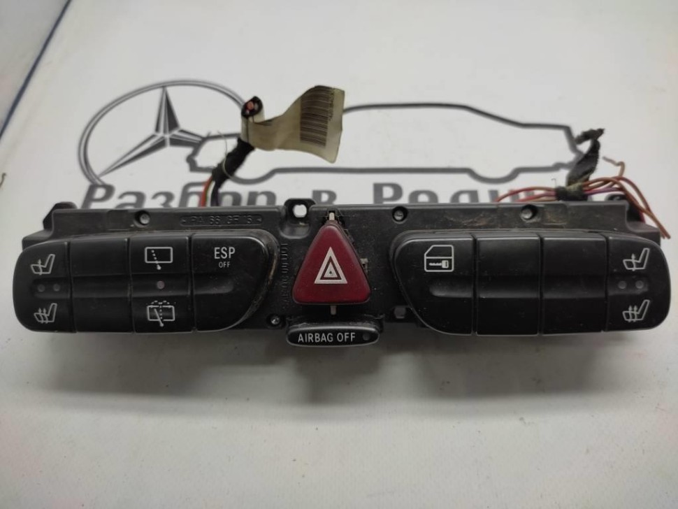 Блок кнопок MERCEDES-BENZ C-класс W203/S203/CL203 (2000 - 2004) фото 1 &mdash; Разборка Мерседес