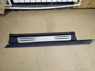 Накладка порога внутренняя MERCEDES-BENZ SLK-класс R171 (2004 - 2008) — Разборка Мерседес