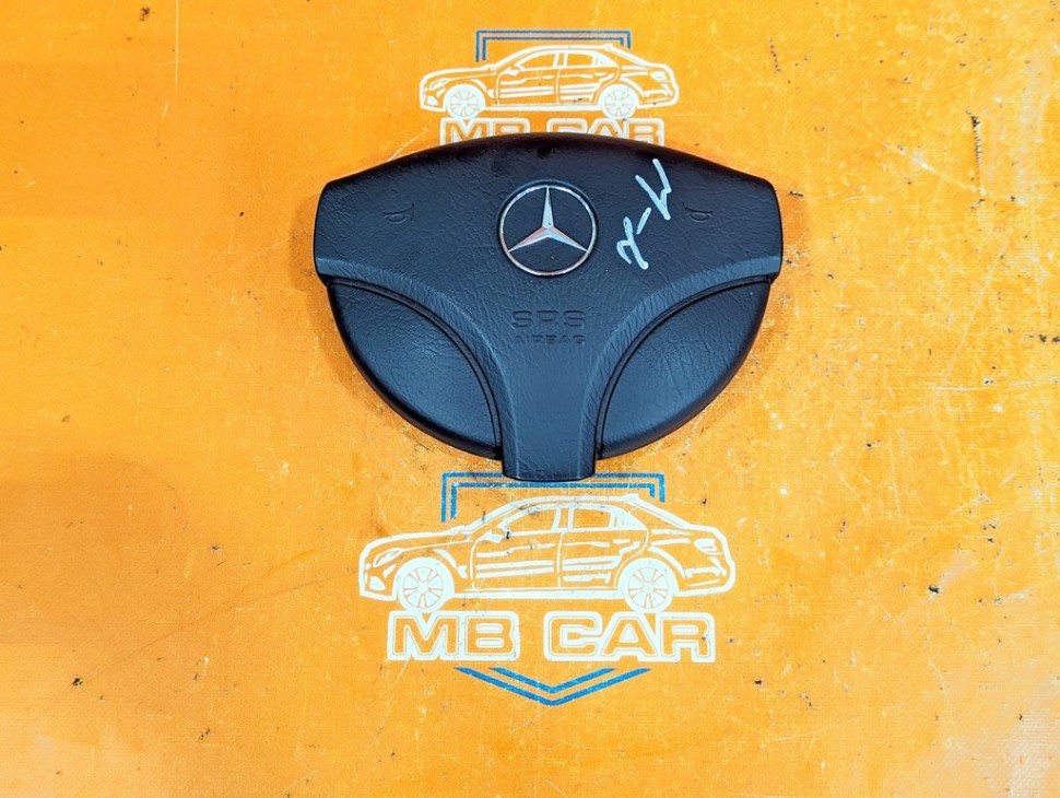 Подушка безопасности в руль MERCEDES-BENZ A-класс W168 (1997 - 2001) фото 1 &mdash; Разборка Мерседес