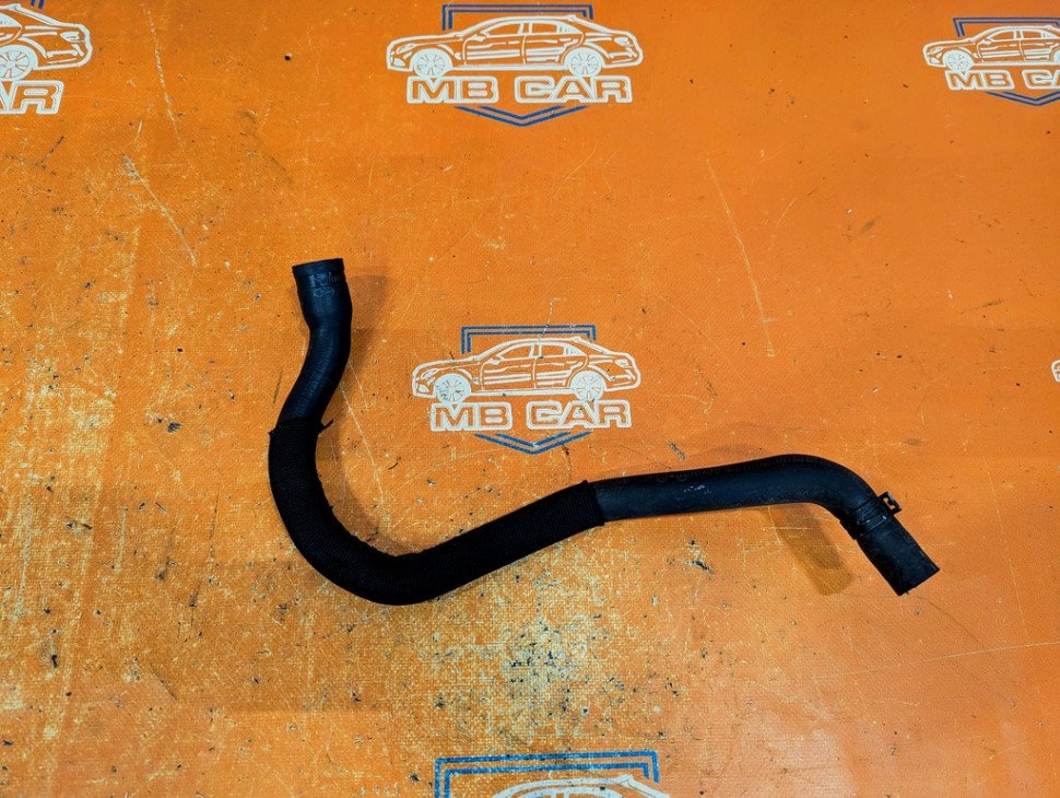 Патрубок ОЖ MERCEDES-BENZ C-класс W203/S203/CL203 (2000 - 2004) фото 1 — Разборка Мерседес