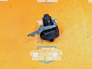 Продувка катализатора MERCEDES-BENZ S-класс W221 (2005 - 2009) — Разборка Мерседес