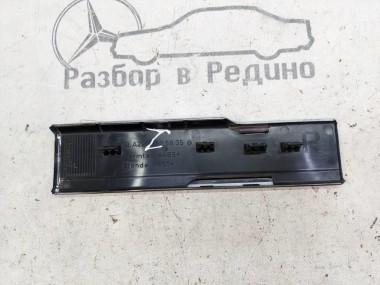 Накладка порога внутренняя MERCEDES-BENZ S-класс W220 рестайлинг (2002 - 2005) — Разборка Мерседес