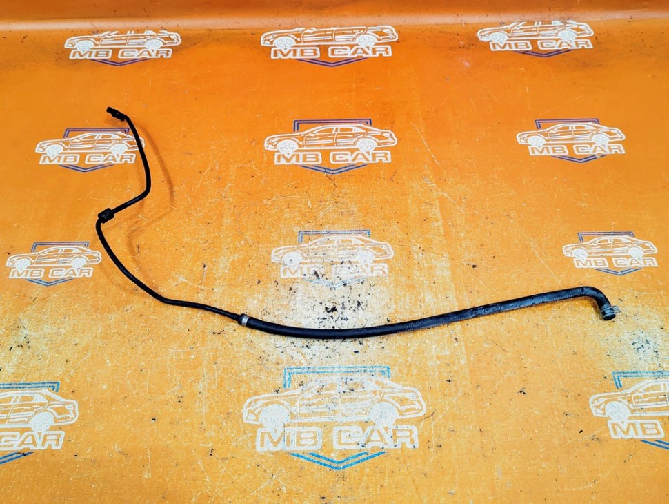 Трубка вентиляции расширительного бака MERCEDES-BENZ R-класс W251 рестайлинг (2007 - 2010) фото 1 — Разборка Мерседес